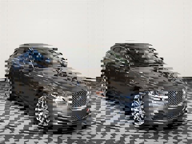 Used 2018 Jaguar XJ L Portfolio image 1