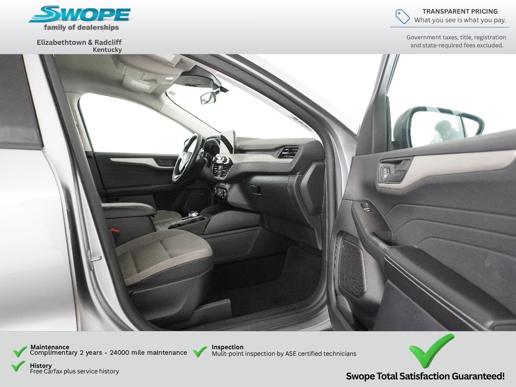 Used 2022 Ford Escape SE w/ Cold Weather Package AWD/4WD image 9