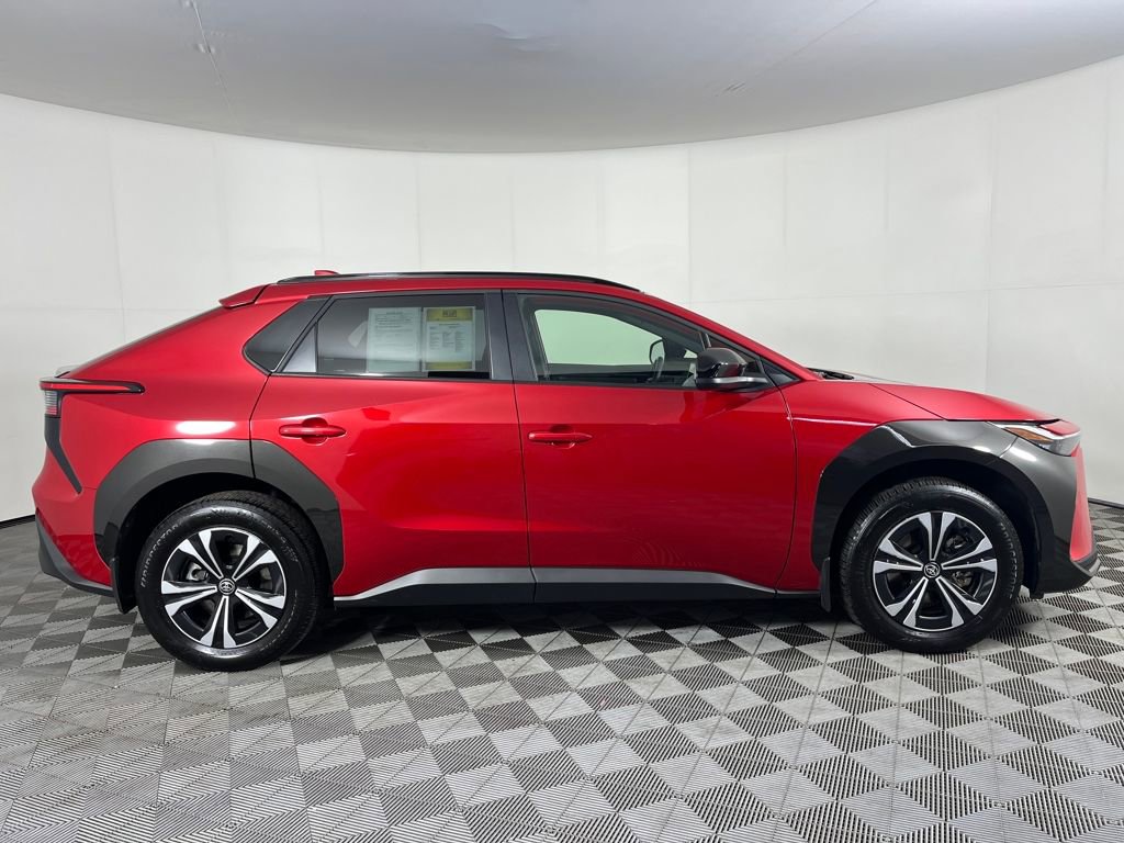 Used 2024 Toyota bZ4X XLE image 5