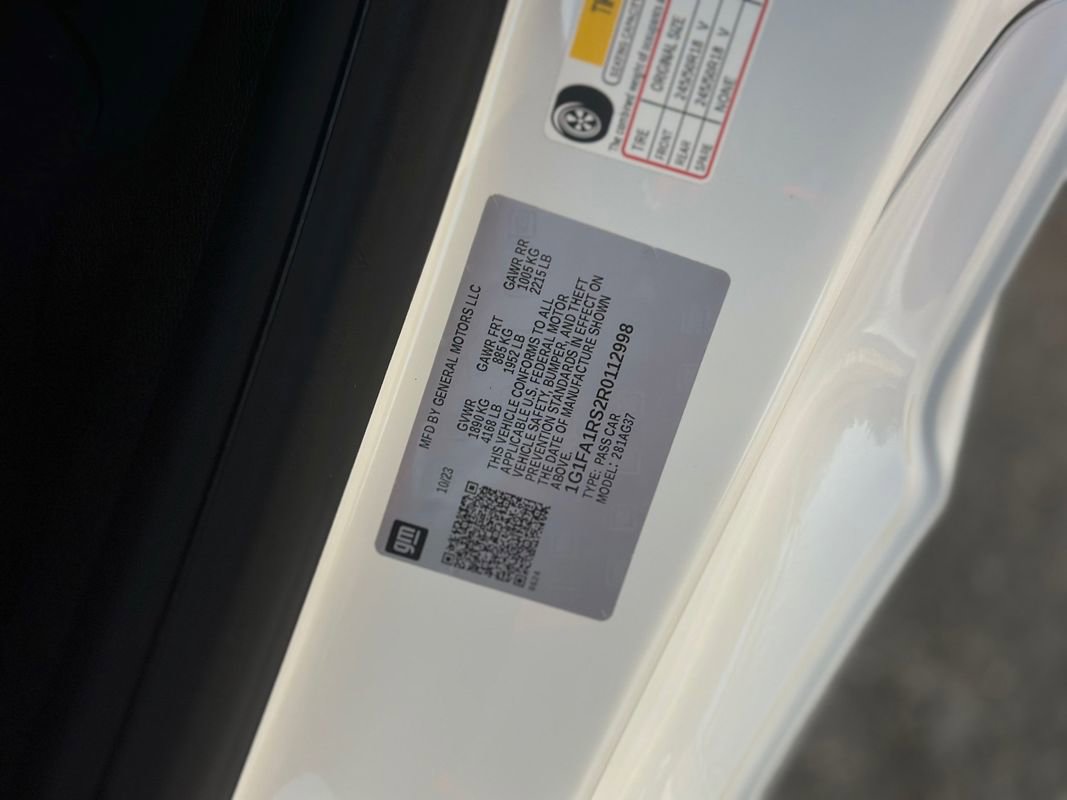 Used 2024 Chevrolet Camaro LT image 27