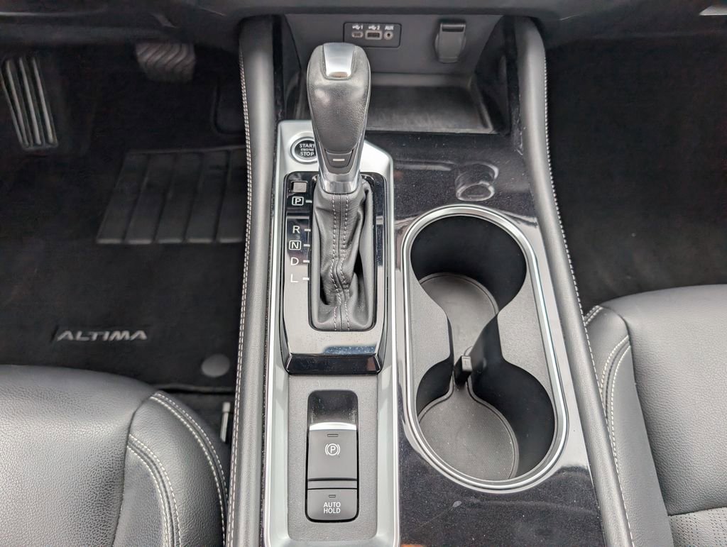 Used 2020 Nissan Altima 2.5 Platinum FWD image 21