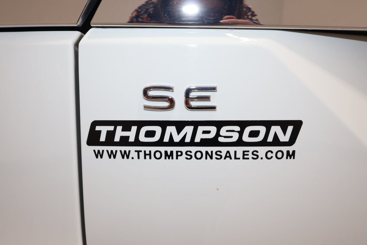 Used 2025 Volkswagen Atlas SE FWD image 35
