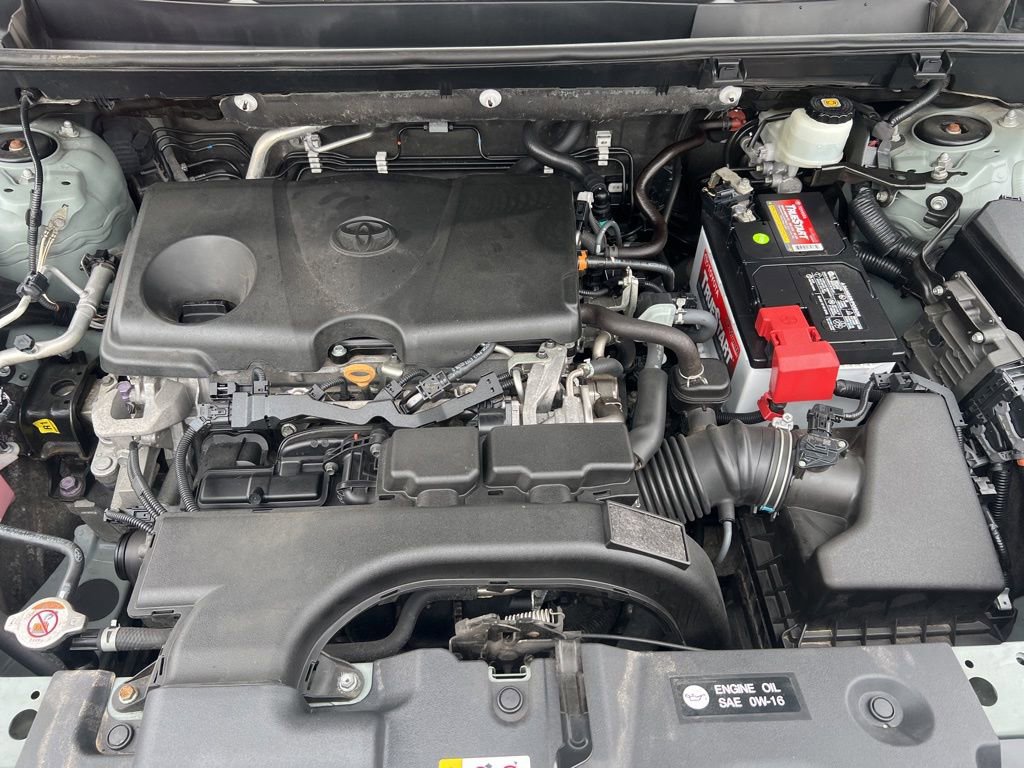 Used 2020 Toyota RAV4 XLE w/ Convenience Package image 30
