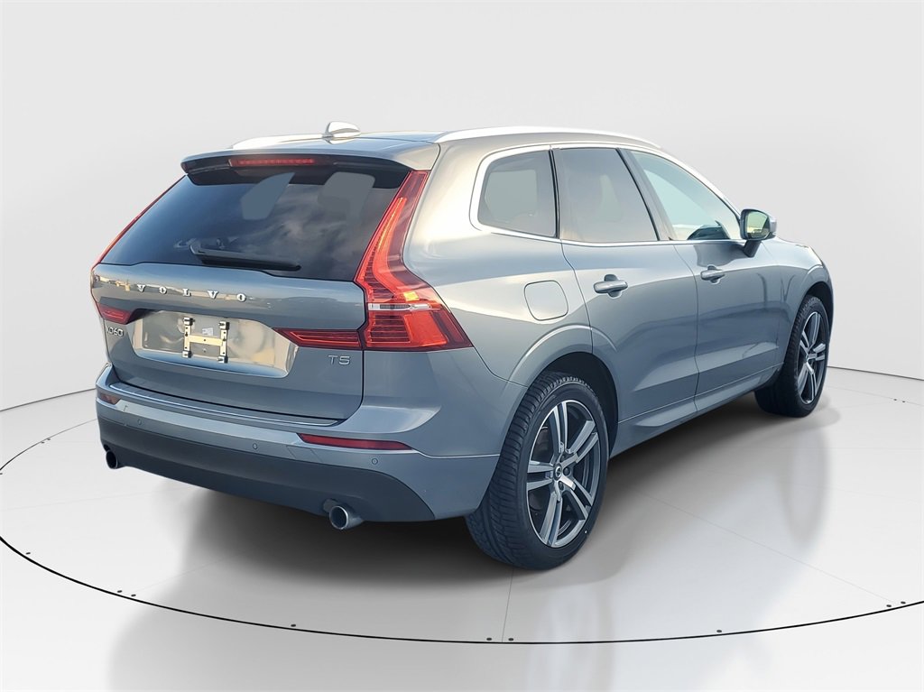 Used 2020 Volvo XC60 T5 Momentum w/ Protection Package Premier image 7