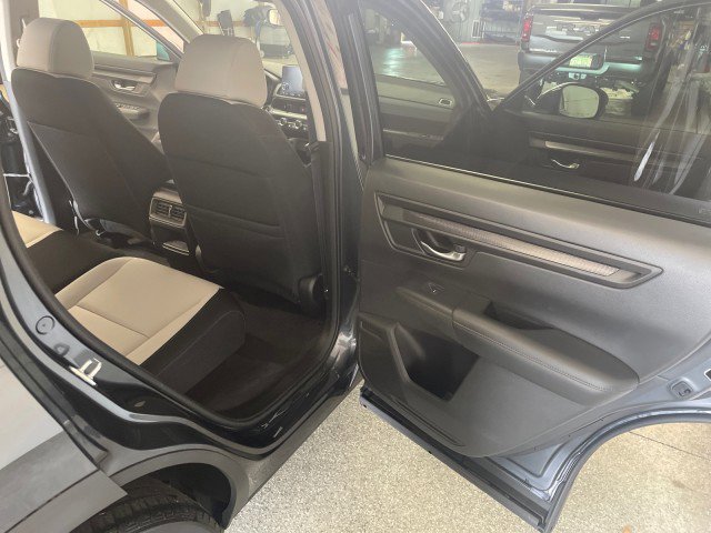 Used 2023 Honda CR-V EX image 16