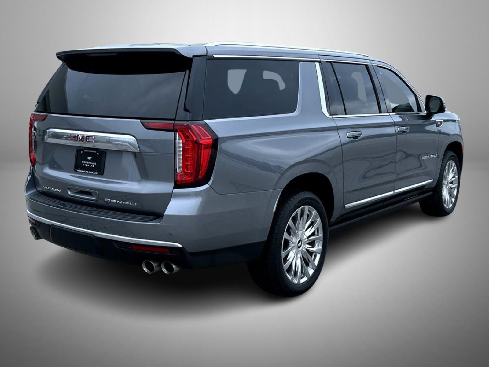Used 2022 GMC Yukon XL Denali w/ Denali Premium Package AWD/4WD image 5