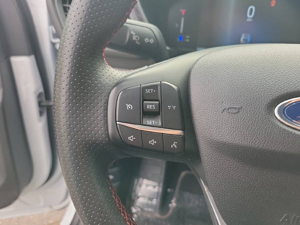 Used 2023 Ford Escape ST-Line w/ Equipment Group 301A FWD image 25