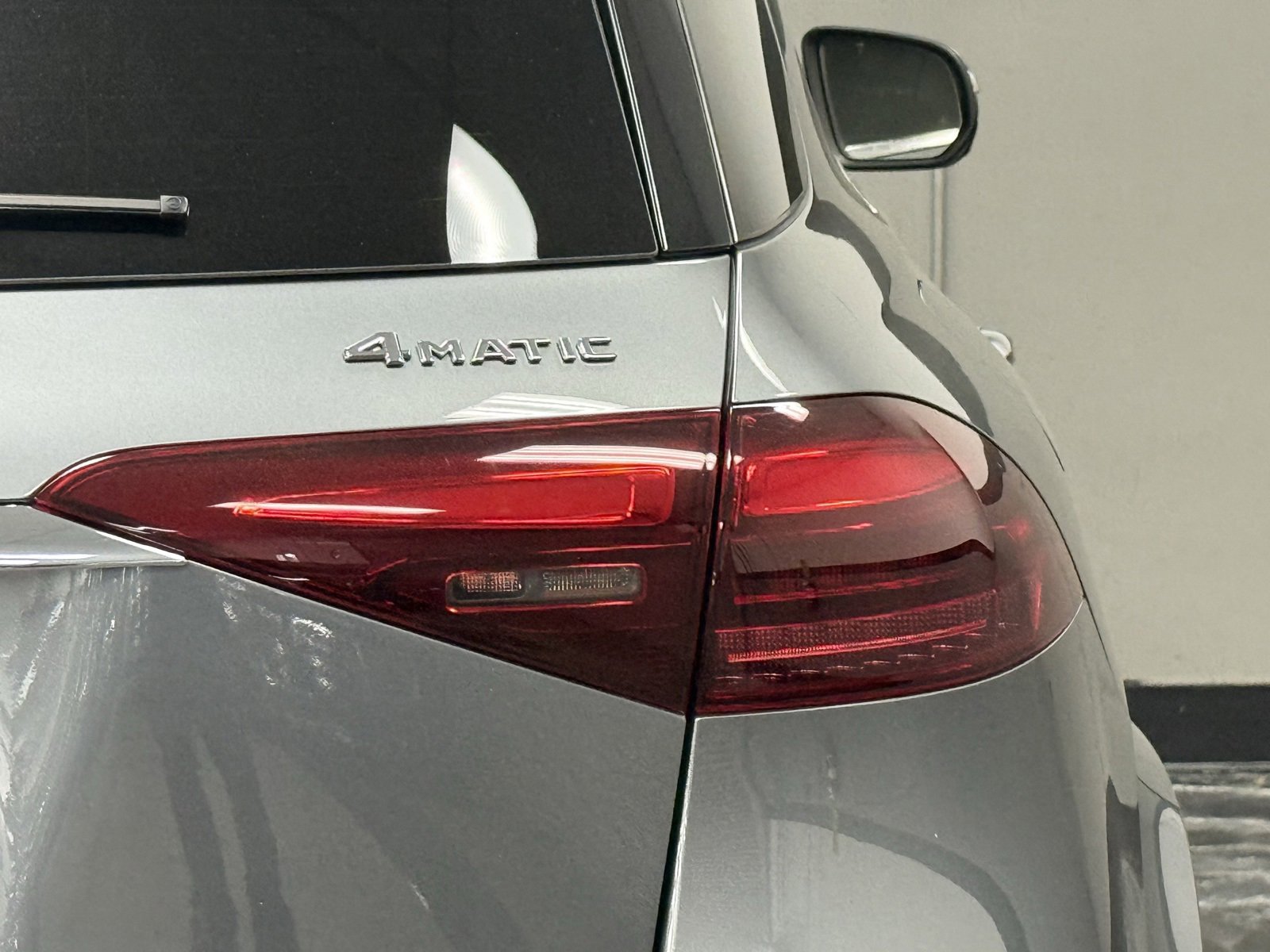 Used 2025 Mercedes-Benz GLE 450e GLE 450e image 11