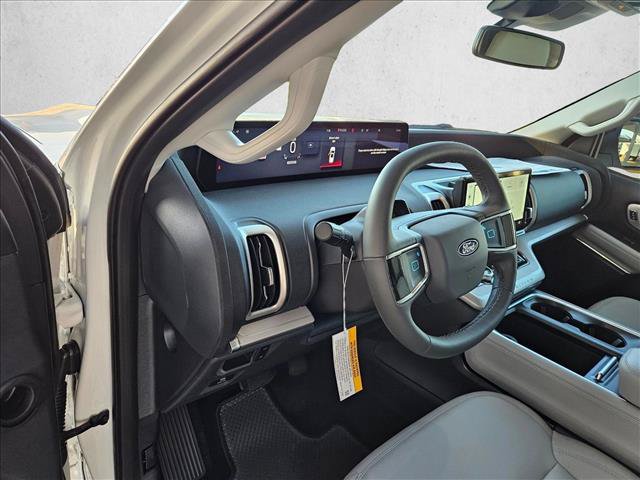 New 2027 Ford Expedition Active RWD image 3