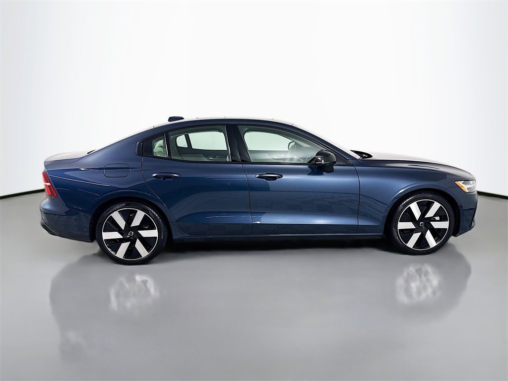 Used 2024 Volvo S60 T8 Ultimate w/ Climate Package image 8