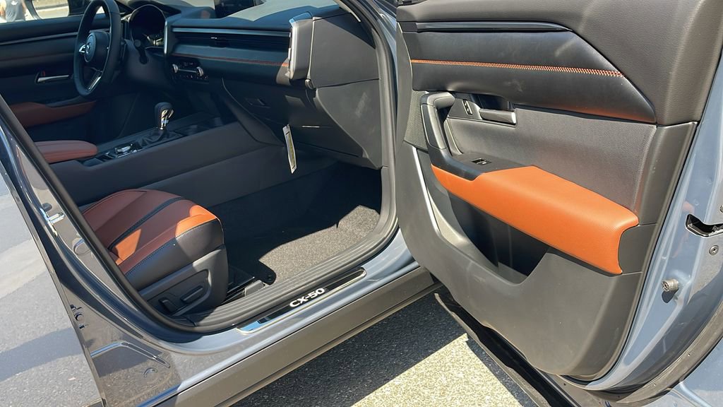 New 2025 MAZDA CX-50 AWD 2.5 Turbo w/ Accent Package image 33