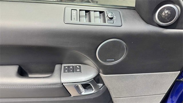 Used 2017 Land Rover Range Rover Sport SVR image 20