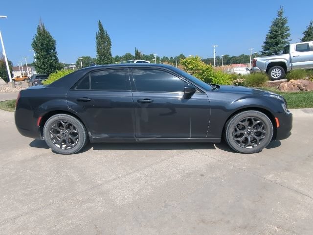 Used 2017 Chrysler 300 S w/ 300S Premium Group AWD/4WD image 2