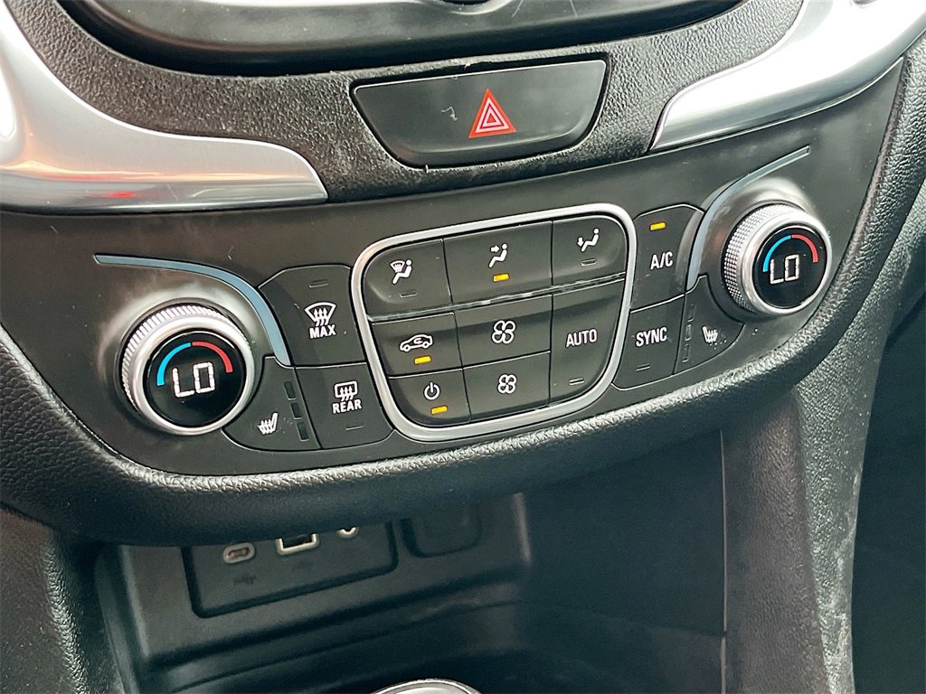 Used 2020 Chevrolet Equinox LT w/ Midnight Edition image 15