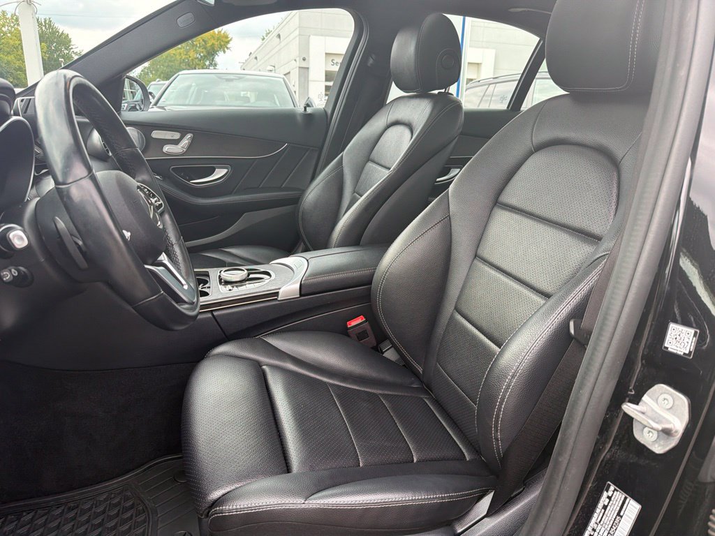 Used 2020 Mercedes-Benz C 300 4MATIC Sedan image 10