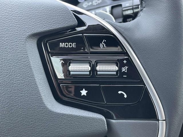 New 2026 Kia Niro SX Touring image 32
