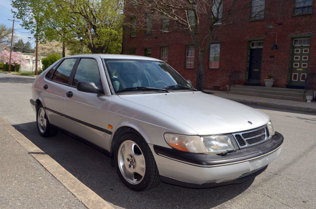 Used 1997 Saab 900 S FWD image 8