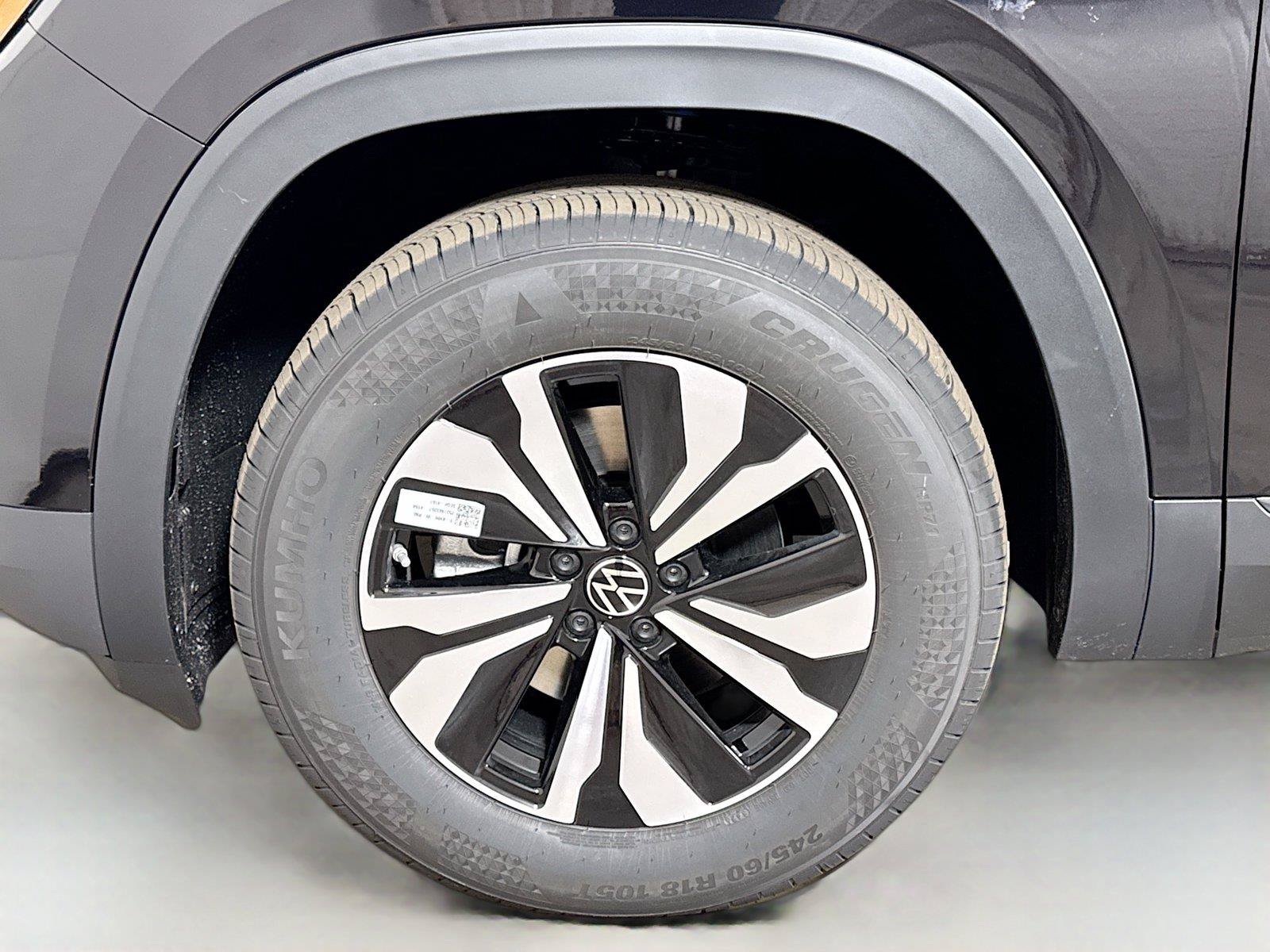Used 2026 Volkswagen Atlas SE FWD image 18