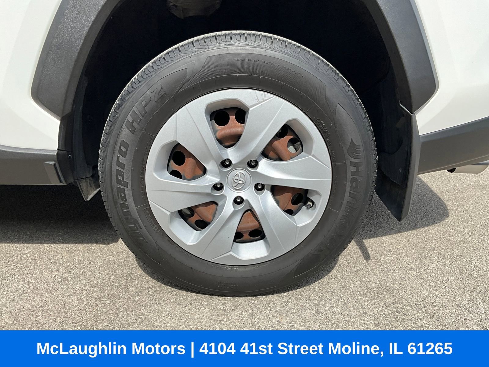 Used 2019 Toyota RAV4 LE w/ All Weather Liner Package AWD/4WD image 15