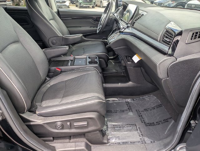 Used 2025 Honda Odyssey Elite image 31