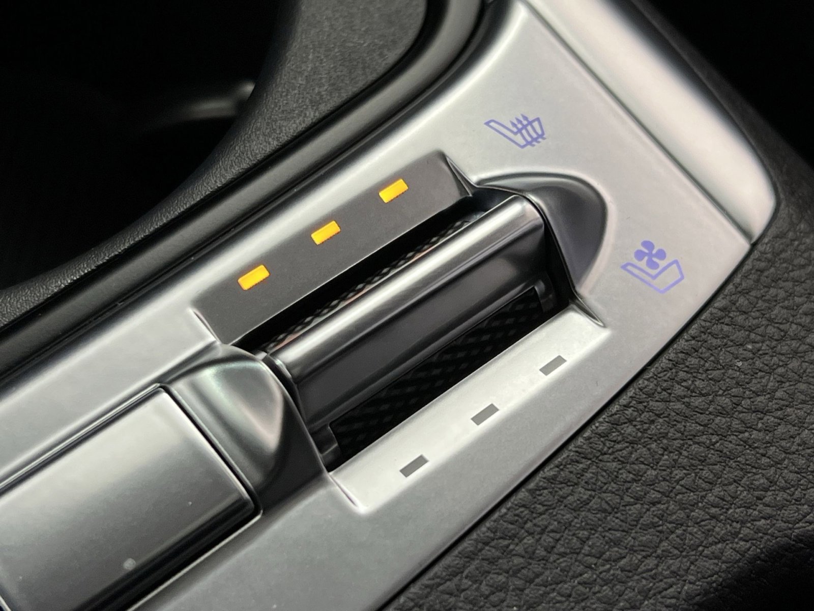 New 2026 Kia Carnival SX Prestige image 35
