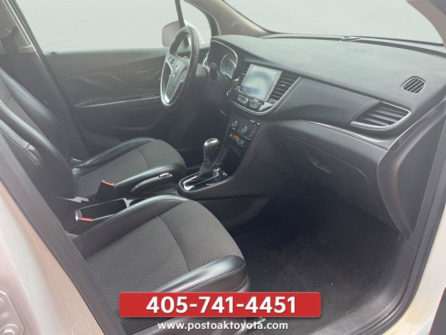 Used 2021 Buick Encore Preferred FWD image 16