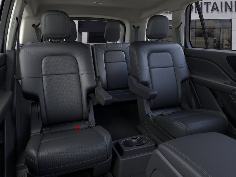 New 2026 Lincoln Aviator AWD image 11