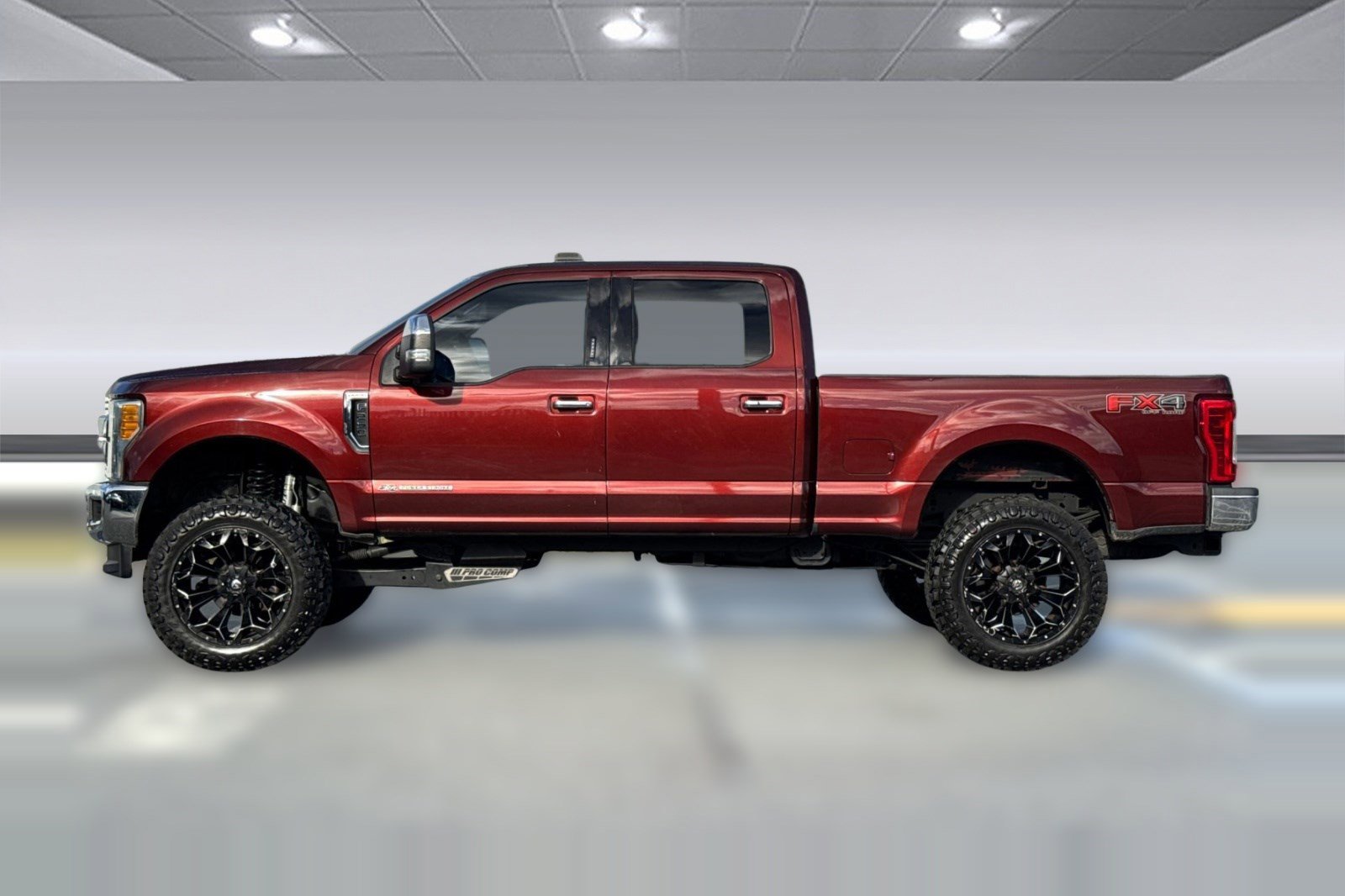 Used 2017 Ford F250 Lariat w/ Chrome Package image 2
