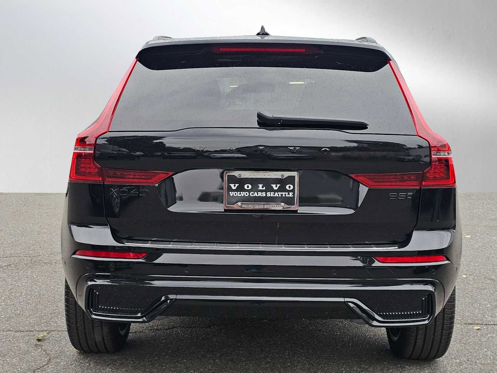 New 2026 Volvo XC60 B5 Ultra w/ Protection Package Premier image 6