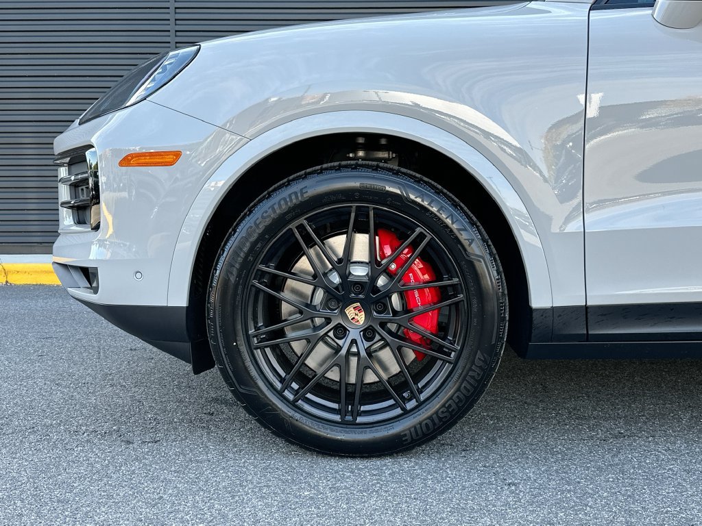 New 2027 Porsche Cayenne S AWD/4WD image 33