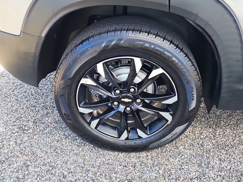 Certified 2023 Chevrolet TrailBlazer LT AWD/4WD image 9