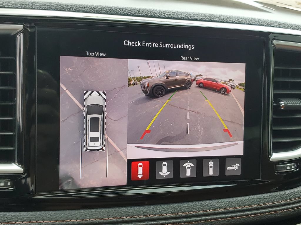 Certified 2024 Chrysler Pacifica Pinnacle AWD/4WD image 28