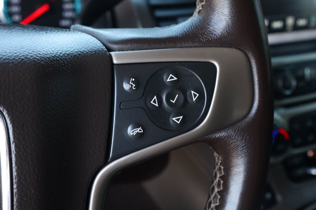 Used 2019 GMC Yukon XL Denali w/ Open Road Package AWD/4WD image 31