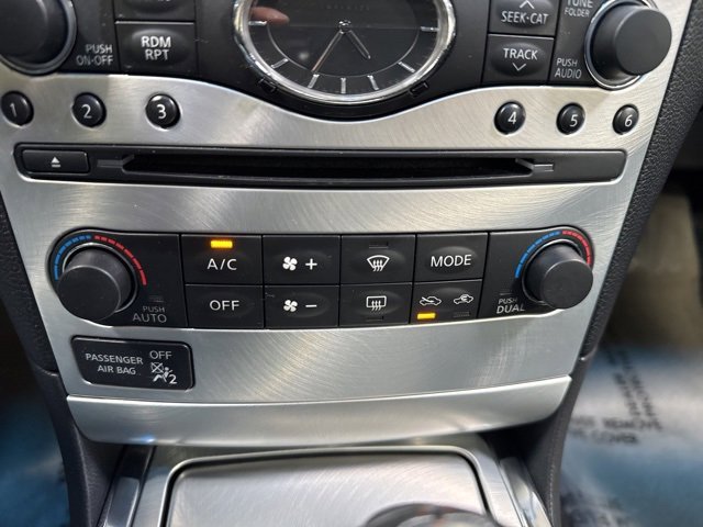 Used 2014 INFINITI Q60 Journey w/ Premium Package image 19