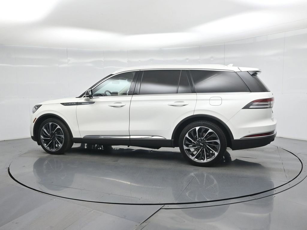 Used 2021 Lincoln Aviator Reserve w/ Equipment Group 201A image 6