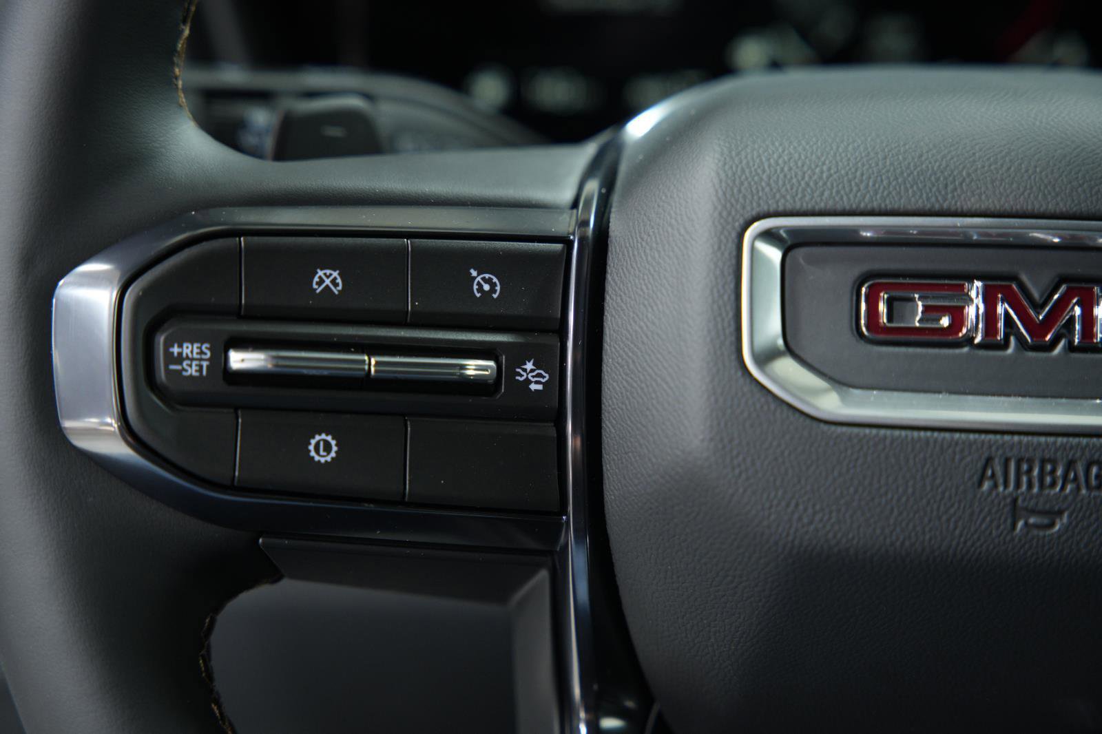 New 2026 GMC Terrain AT4 w/ Convenience Package III image 33