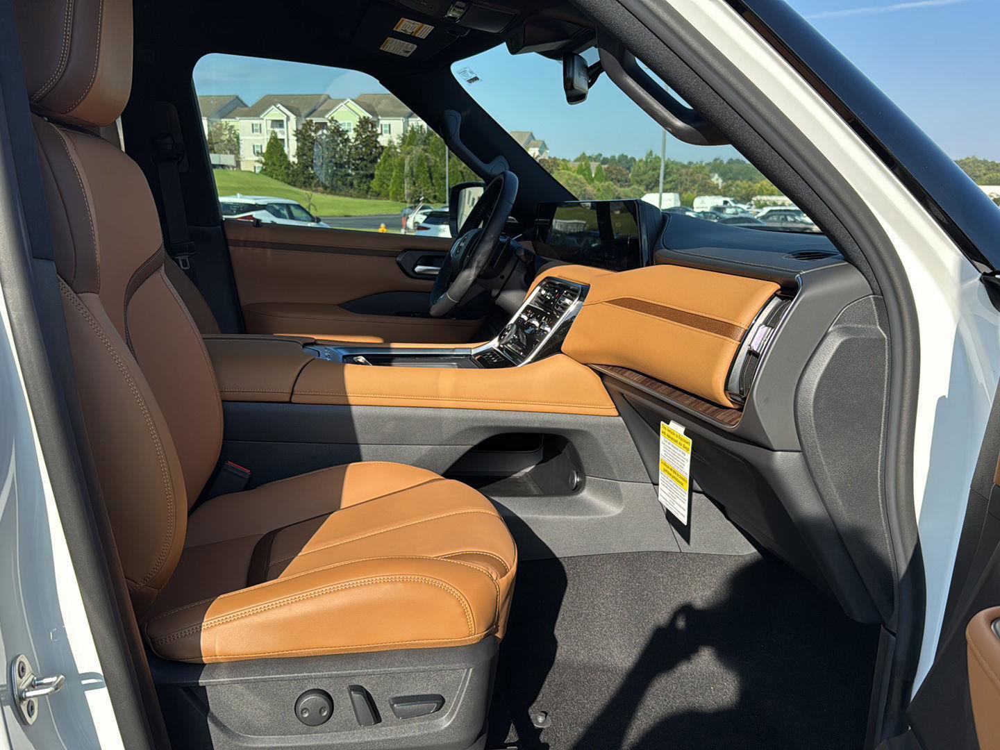 New 2026 Nissan Armada SL image 10