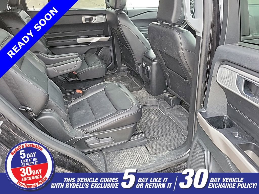 Used 2023 Ford Explorer Limited w/ Limited Technology Package image 11