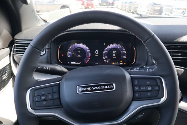 New 2026 Jeep Grand Wagoneer L 2WD w/ Premium Group I image 15
