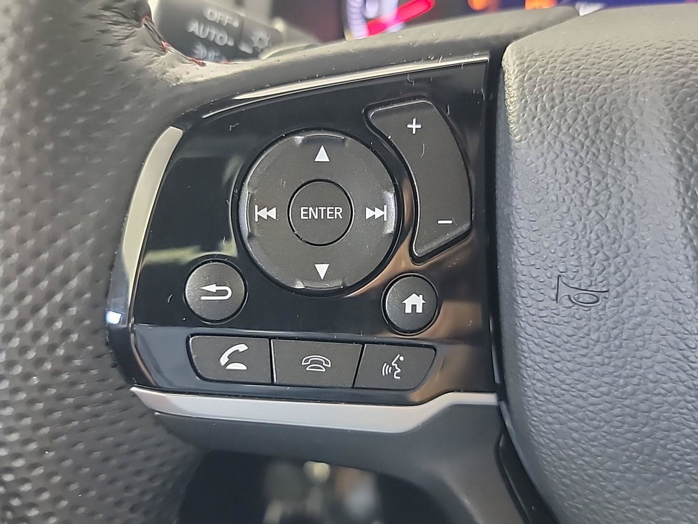 Certified 2024 Honda Passport Black Edition image 27
