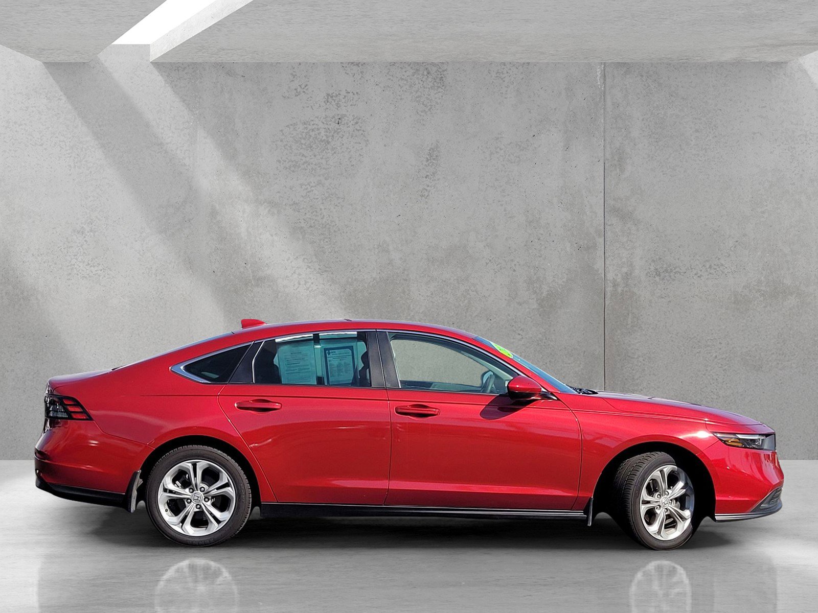 Used 2023 Honda Accord LX image 3