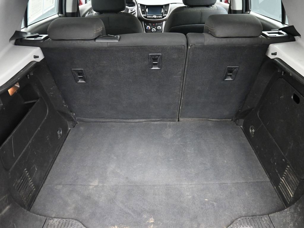 Used 2017 Chevrolet Trax LS image 9