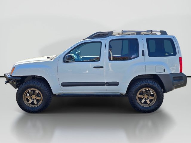 Used 2015 Nissan Xterra PRO-4X w/ Pro-4x Leather Package AWD/4WD image 2