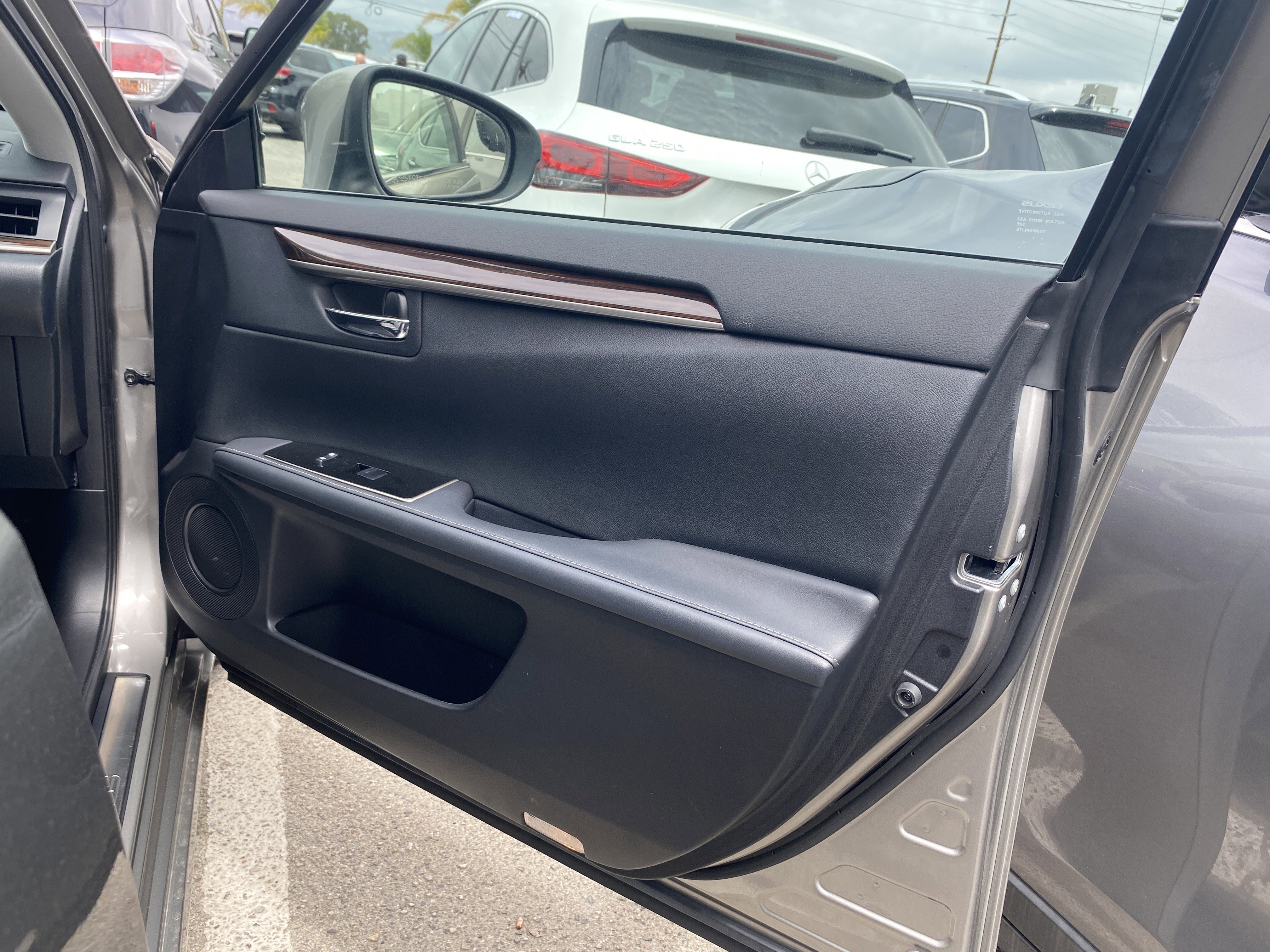 Used 2017 Lexus ES 350 FWD image 23