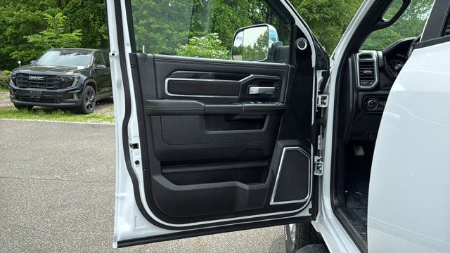 Used 2022 RAM 2500 Laramie AWD/4WD image 12