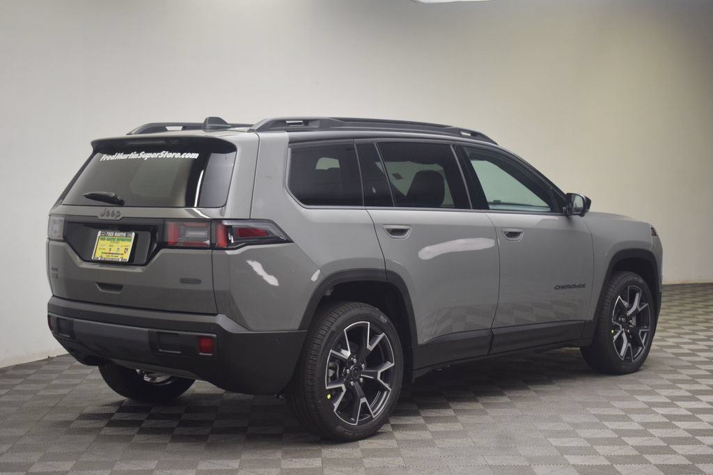 New 2026 Jeep Cherokee Overland w/ Advanced Pro Tech Group AWD/4WD image 5