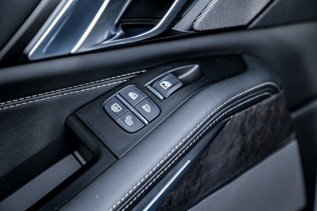 Used 2026 BMW X7 xDrive40i w/ Executive Package image 26