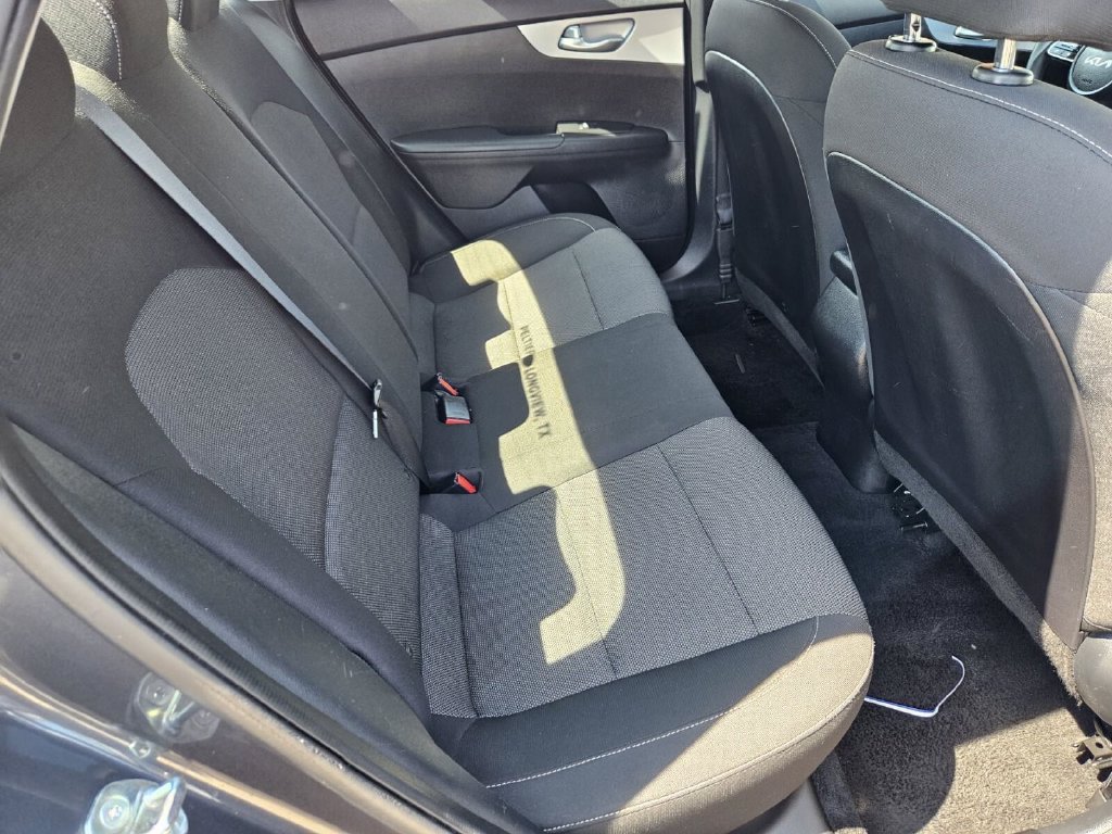Used 2024 Kia Forte LXS FWD image 14