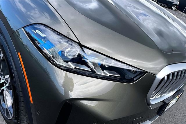 Used 2025 BMW X5 xDrive40i w/ Parking Assistance Package image 31