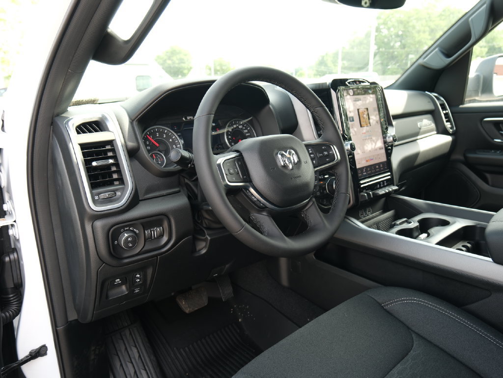 New 2026 RAM 1500 Big Horn AWD/4WD image 4